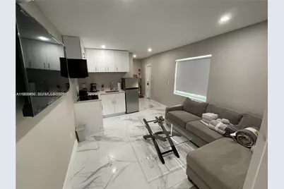 4910 SW 28th Ter #3, Dania Beach, FL 33312 - Photo 2