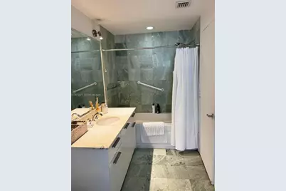 1050 Brickell Ave #2908, Miami, FL 33131 - Photo 4