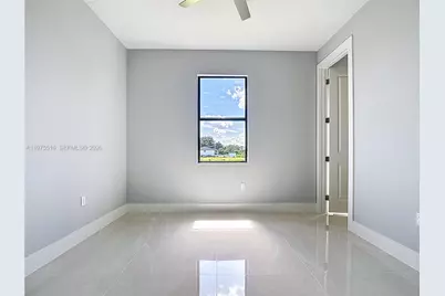 920 Rita N, Lehigh Acres, FL 33971 - Photo 32