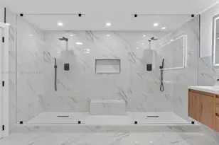 7945 NW 187th Ln, Hialeah, FL 33015 - Photo 20