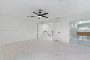 7945 NW 187th Ln, Hialeah, FL 33015 - Photo 18