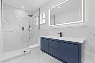 7945 NW 187th Ln, Hialeah, FL 33015 - Photo 24