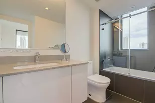 1600 NE 1st Ave, Miami, FL 33132 - Photo 18