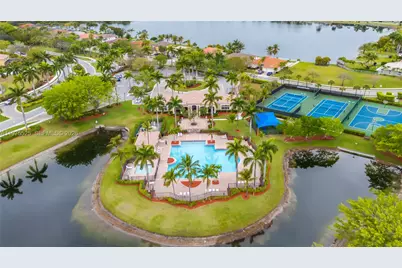 18801 SW 7th St, Pembroke Pines, FL 33029 - Photo 50