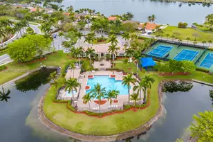 18801 SW 7th St, Pembroke Pines, FL 33029 - Photo 50