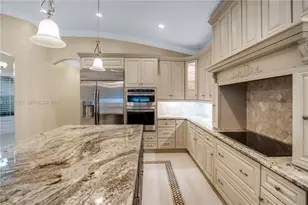 18801 SW 7th St, Pembroke Pines, FL 33029 - Photo 6