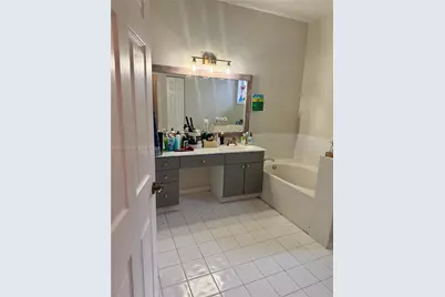 12721 SW 53rd St, Miramar, FL 33027 - Photo 16