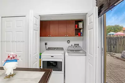 8451 NW 138th St #2303, Miami Lakes, FL 33016 - Photo 4
