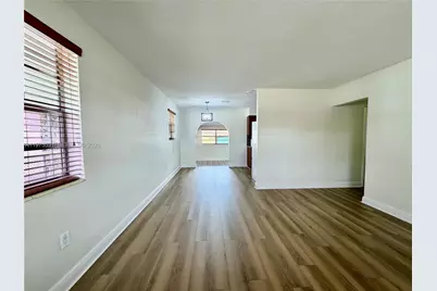1351 W 34th St, Hialeah, FL 33012 - Photo 4