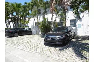 1000 7th St, Miami Beach, FL 33139 - Photo 30