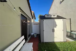 17901 NW 19th St, Pembroke Pines, FL 33029 - Photo 24