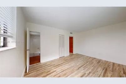 2345 NE 135th St #210, North Miami, FL 33181 - Photo 6