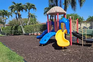 8837 NW 48th St, Sunrise, FL 33351 - Photo 16