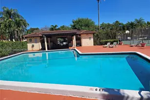 8837 NW 48th St, Sunrise, FL 33351 - Photo 14