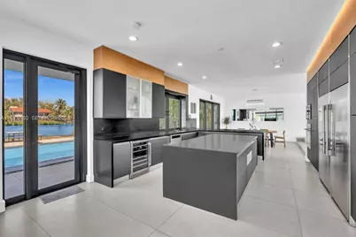 19801 NE 23rd Ave, Miami, FL 33180 - Photo 22