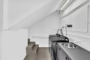 19801 NE 23rd Ave, Miami, FL 33180 - Photo 44