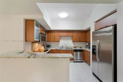 888 S Douglas Rd #404, Coral Gables, FL 33134 - Photo 4