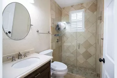 15542 SW 112th Dr, Miami, FL 33196 - Photo 8