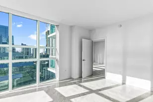 951 Brickell Ave, Miami, FL 33131 - Photo 16