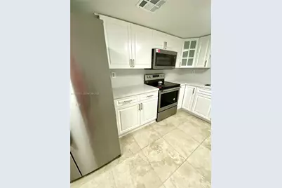 10090 NW 80th Ct #1553, Hialeah Gardens, FL 33016 - Photo 4