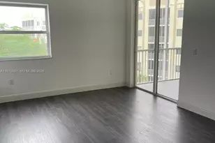 10750 NW 66th St, Doral, FL 33178 - Photo 12