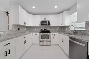 309 SE 3rd Terrace, Deerfield Beach, FL 33441 - Photo 12