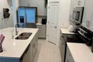 1317 Anchor Bnd Wy, Kissimmee, FL 34746 - Photo 8