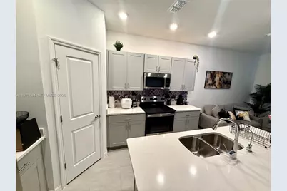 1317 Anchor Bend Way, Kissimmee, FL 34746 - Photo 12