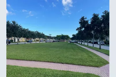 1522 SW 147th Ter, Pembroke Pines, FL 33027 - Photo 24