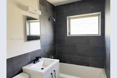 816 NE 10th St #1, Hallandale Beach, FL 33009 - Photo 2