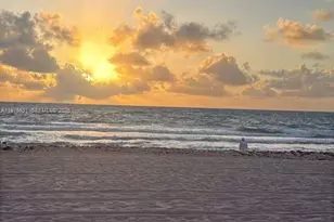 1390 Ocean Dr, Miami Beach, FL 33139 - Photo 24