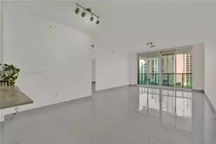 3340 NE 190th St, Aventura, FL 33180 - Photo 4