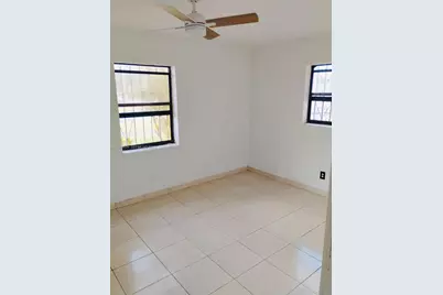 1590 NE 161st St, North Miami Beach, FL 33162 - Photo 6