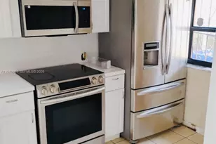 1590 NE 161st St, North Miami Beach, FL 33162 - Photo 2