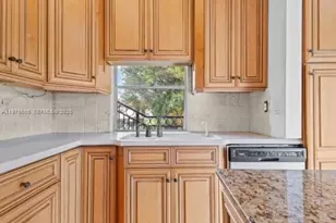 4850 SW 63rd Terrace, Davie, FL 33314 - Photo 8