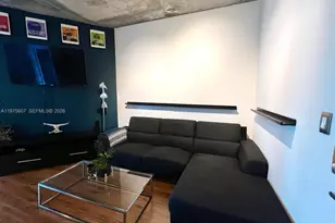 690 SW 1st Ct, Miami, FL 33130 - Photo 8