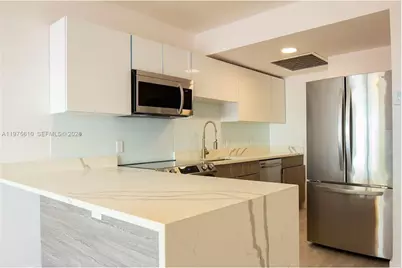 1000 7th St, Miami Beach, FL 33139 - Photo 20