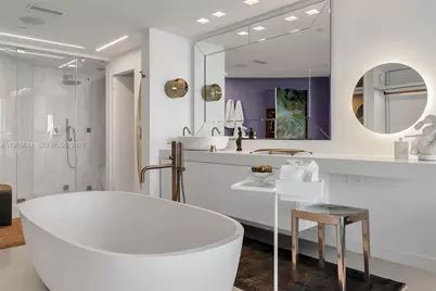 10 Venetian Way #904, Miami Beach, FL 33139 - Photo 8