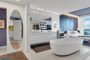 10 Venetian Way, Miami Beach, FL 33139 - Photo 18