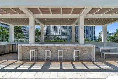 10 Venetian Way #904, Miami Beach, FL 33139 - Photo 34