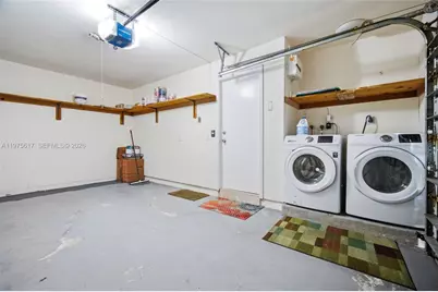 561 SW 87th Ct, Miami, FL 33174 - Photo 28