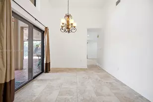 561 SW 87th Ct, Miami, FL 33174 - Photo 8