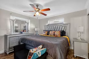 834 NW 115th St, Miami, FL 33168 - Photo 12