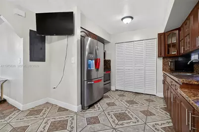 834 NW 115th St, Miami, FL 33168 - Photo 26