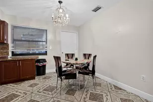 834 NW 115th St, Miami, FL 33168 - Photo 22