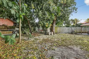 834 NW 115th St, Miami, FL 33168 - Photo 44