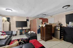 834 NW 115th St, Miami, FL 33168 - Photo 30