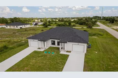 1171 Countess Ave, Lehigh Acres, FL 33974 - Photo 2