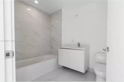 700 NE 24 #2807, Miami, FL 33137 - Photo 22
