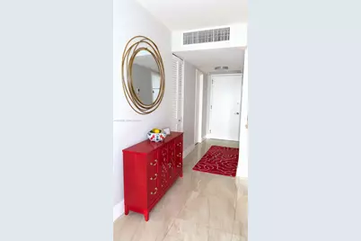 5701 Collins Ave #803, Miami Beach, FL 33140 - Photo 18